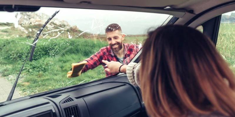 Remove Glass moisture