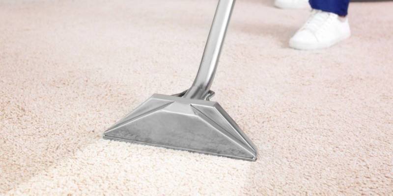 Clean tent carpet with high-pressure cleaner