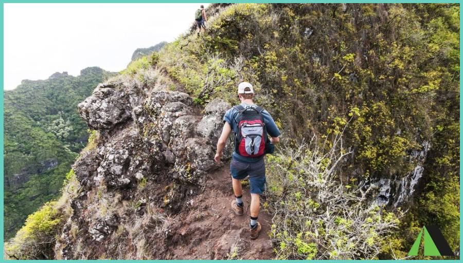 Pu'u Manamana Trail
