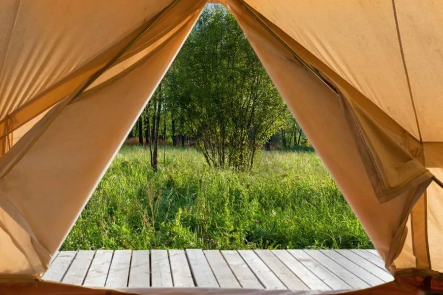 Canvas vs Nylon Tents