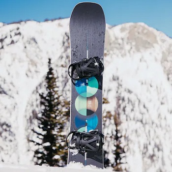 Burton Custom Camber snowboard
